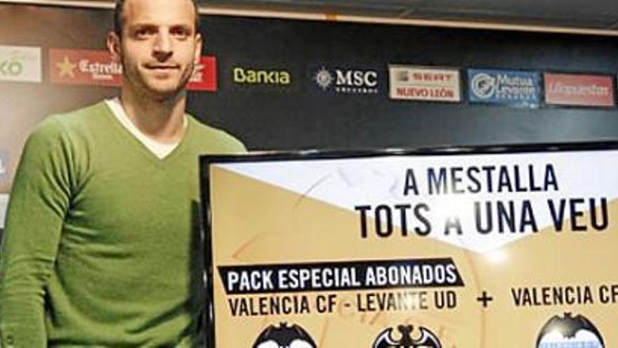 Soldado: &quot;Estaríamos encantados de que Valverde siguiera&quot;