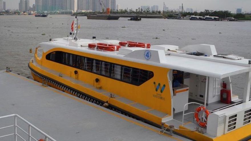 Uno de los autobuses acuáticos.