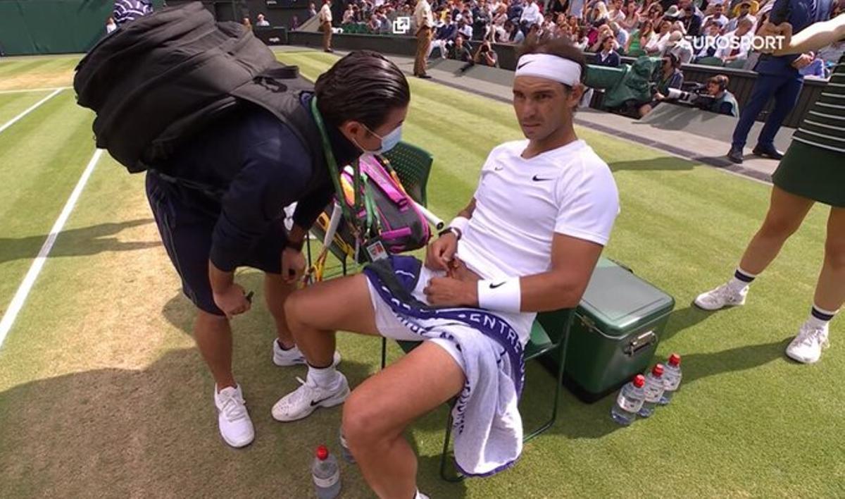 Nadal passa lesionat a les semifinals de Wimbledon