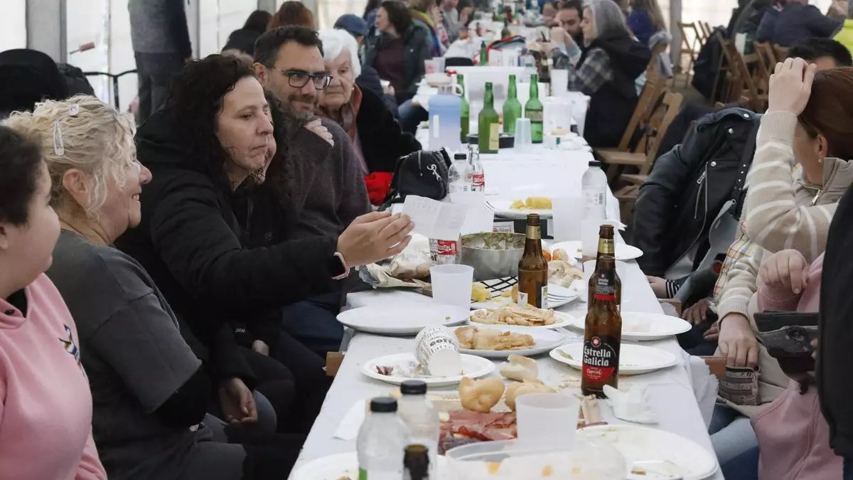 Llaranes no le teme al frío: pote y arroz con leche por Santa Bárbara