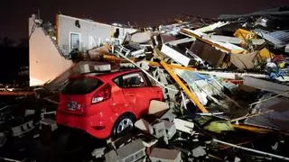 VÍDEO | Así se ha vivido el tornado que ha provocado varios muertos y heridos en el estado de Tennesse