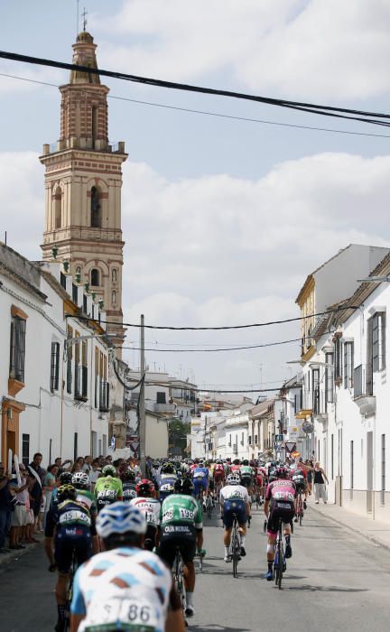 La decimocuarta etapa de la Vuelta, en imágenes