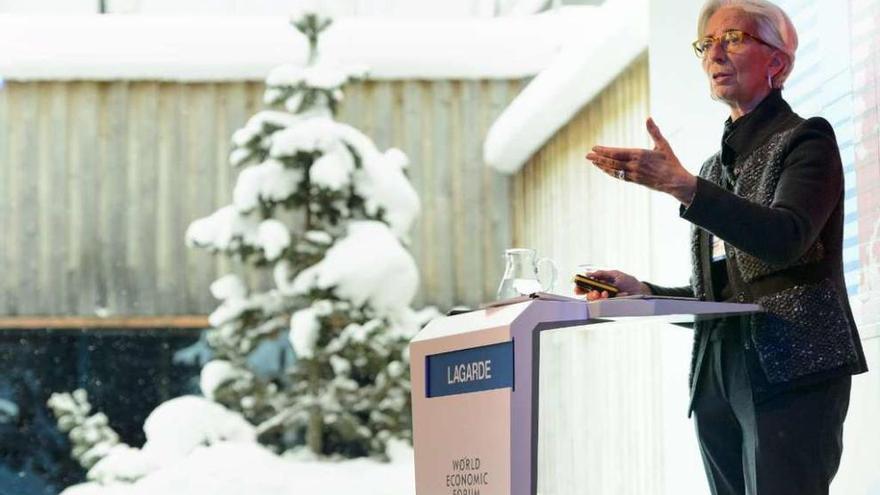 La presidenta del FMI, Christine Lagarde, en una de las sesiones de la cumbre de Davos (Suiza).