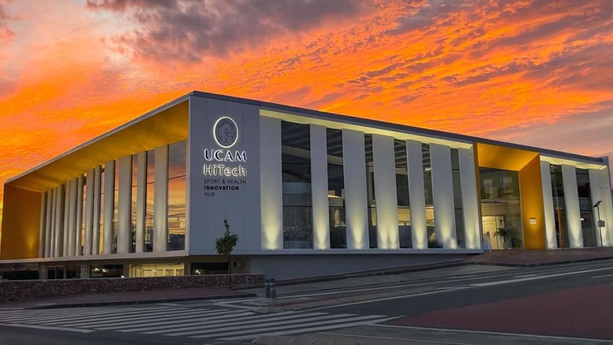 Edificio de UCAM HiTEch.