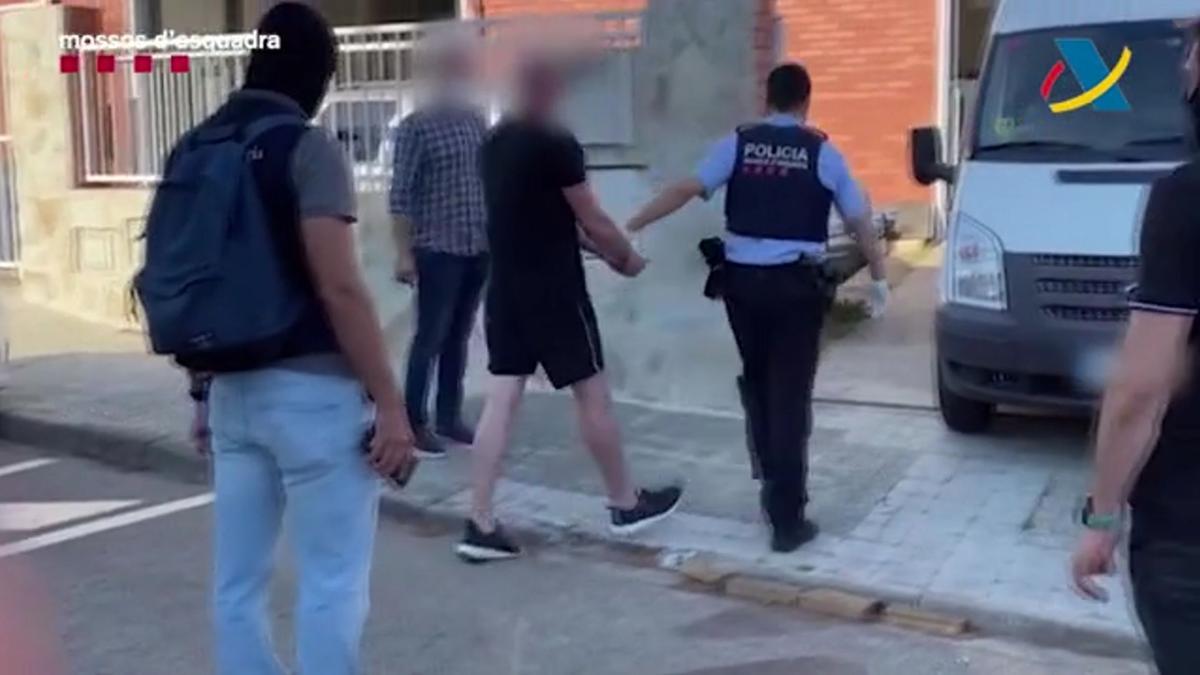 Operación de Mossos y Vigilancia Aduanera desarticulan un grupo que transportava marihuana de Catalunya al Reino Unido escondida en camiones