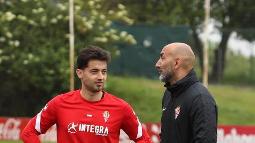 Jony y Abelardo, ayer, en Mareo. | J. P.