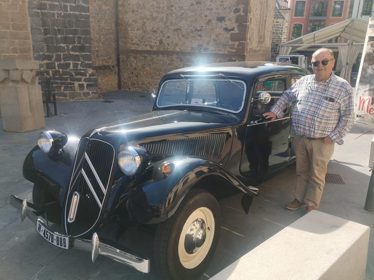 La Concentración de Camiones y Coches Clásicos "Villa de Salas", en imágenes