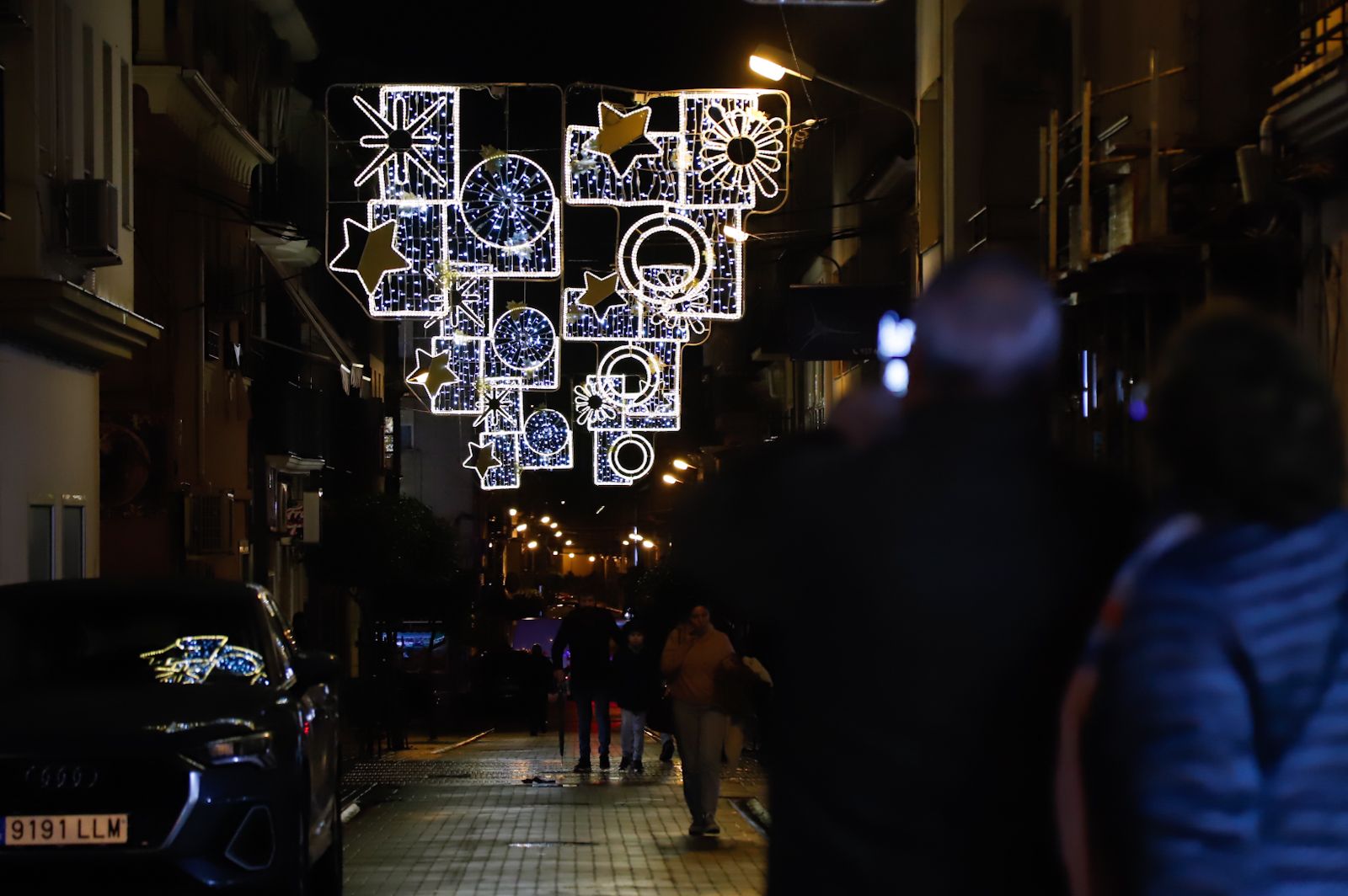 Puente Genil ilumina la Navidad con el estreno mundial de Ecogreenlux