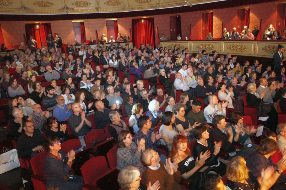 Acte de Guanyem Girona al Teatre Municipal de Girona