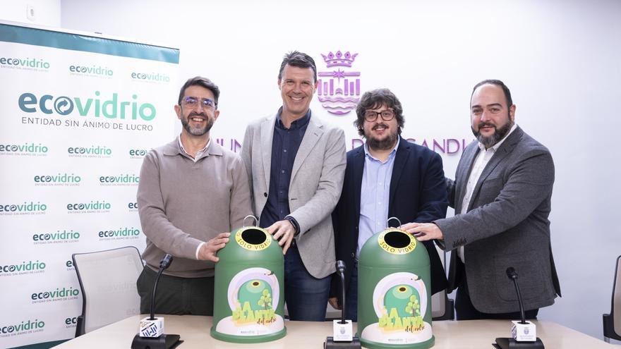 Gandia vuelve a competir por ser la ciudad que más envases de vidrio recicla en Fallas