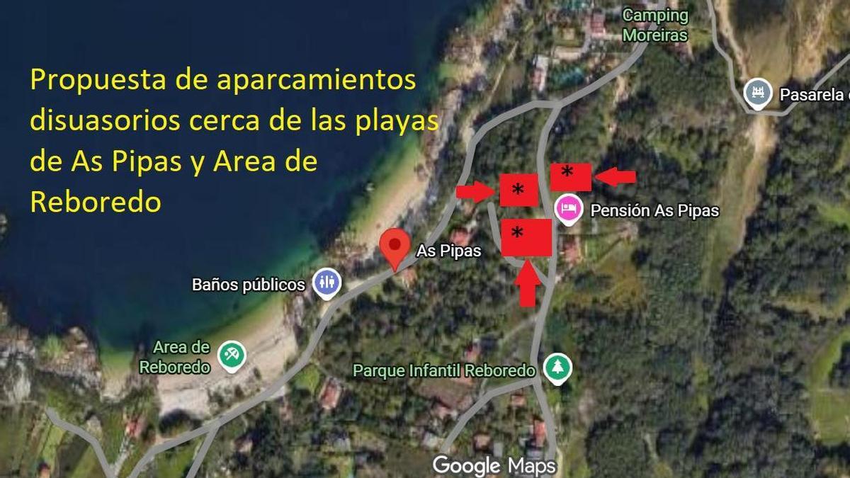Marcadas en rojo, con asterisco, las parcelas que se convertirán en aparcamiento disuasorio de las playas.