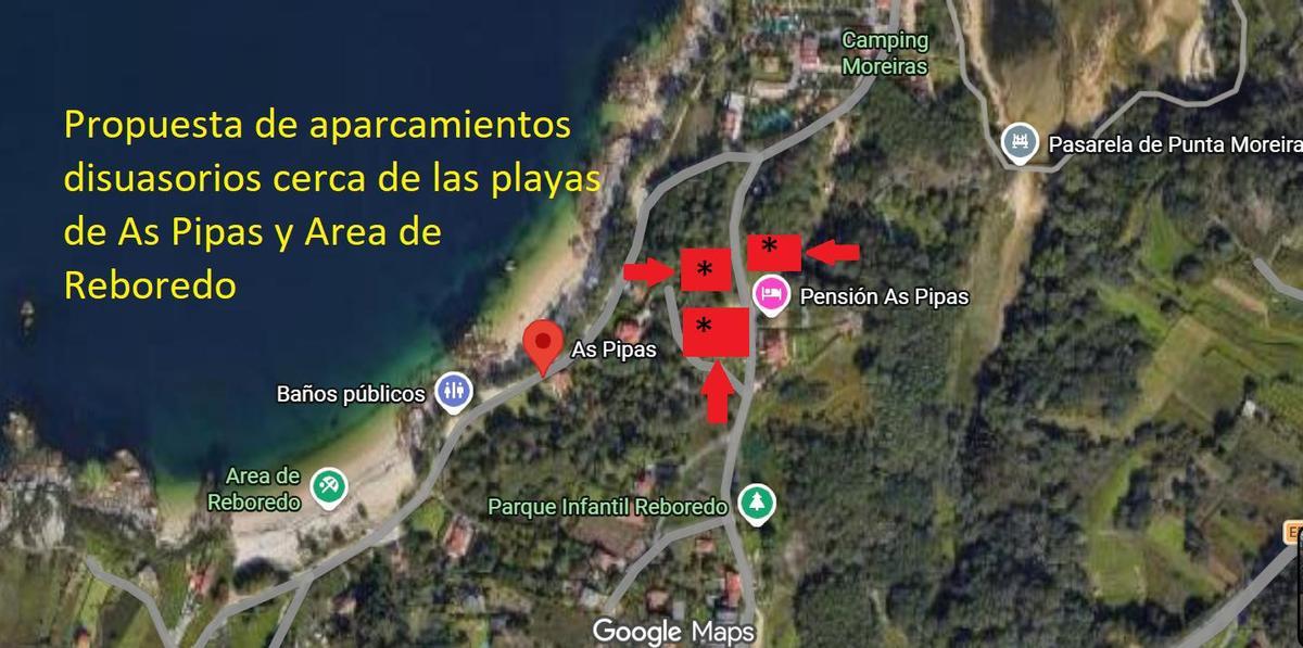 Marcadas en rojo, y con asterisco, las parcelas que se convertirán en aparcamiento disuasorio de las playas.
