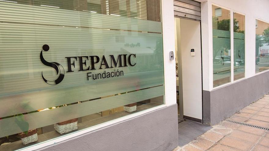 Fepamic pide ayuda de entidades para los tratamientos de desarrollo infantil de Martina y Mario
