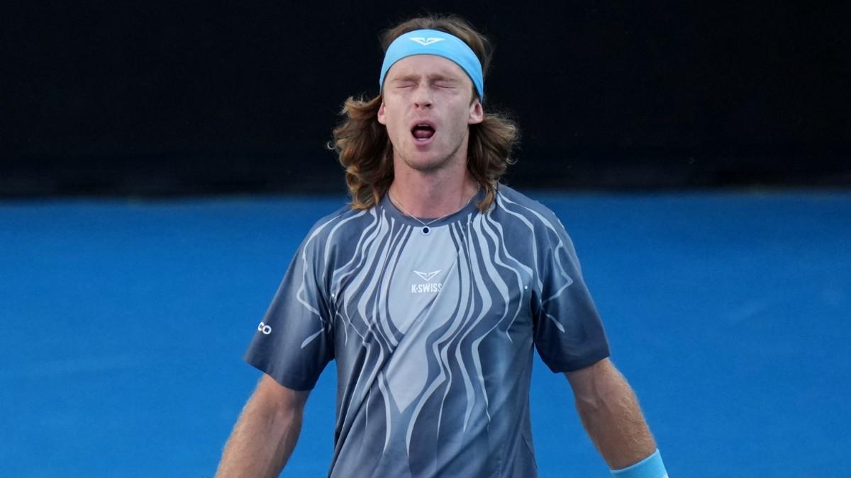 Andrey Rublev, al borde de la eliminación
