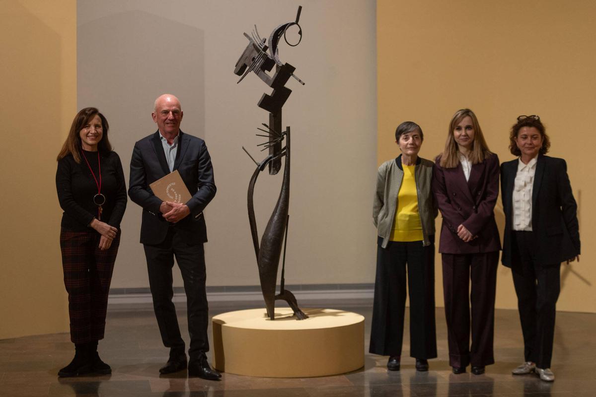 Exposición "La mujer enla obra de Julio González" en el IVAM.