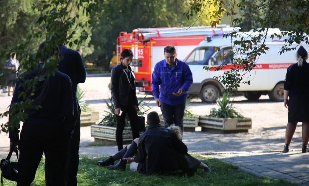 Al menos 18 personas murieron el miércoles y unas 40 resultaron heridas por la explosión "de un artefacto no identificado" en un colegio secundario técnico en Kerch, en Crimea.