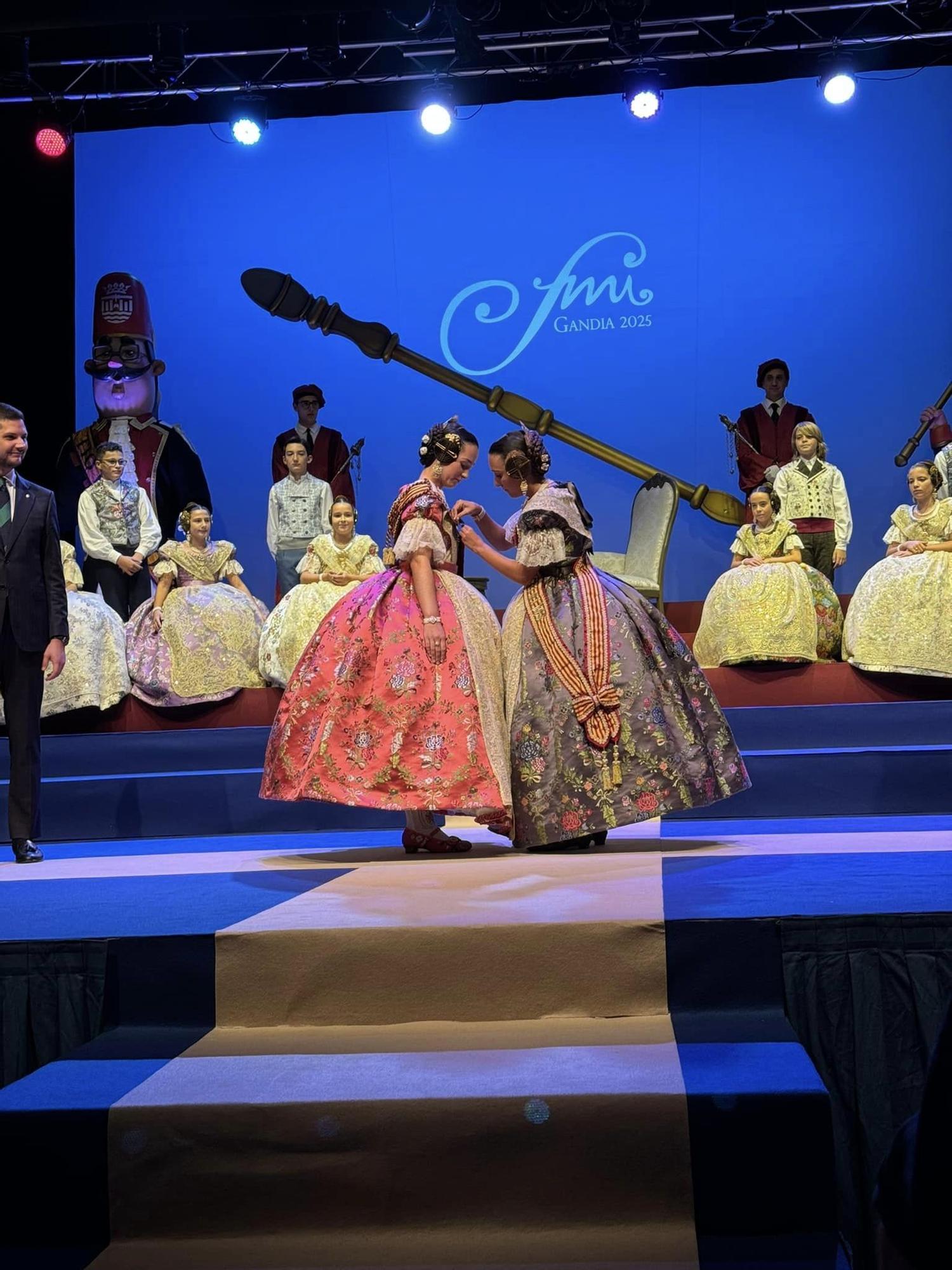 Presentación de las Falleras Mayores de Gandia