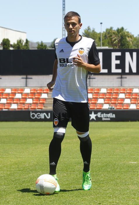 El Valencia CF presenta a Maksimovic