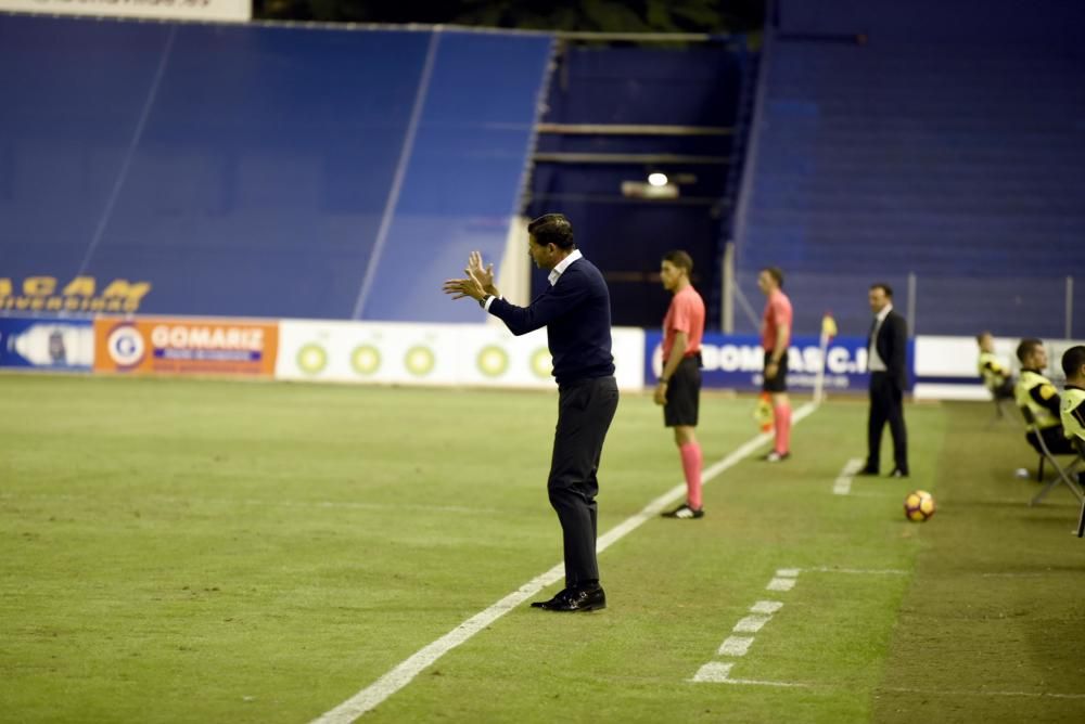 El partido entre el Murcia y el Oviedo, en imágenes