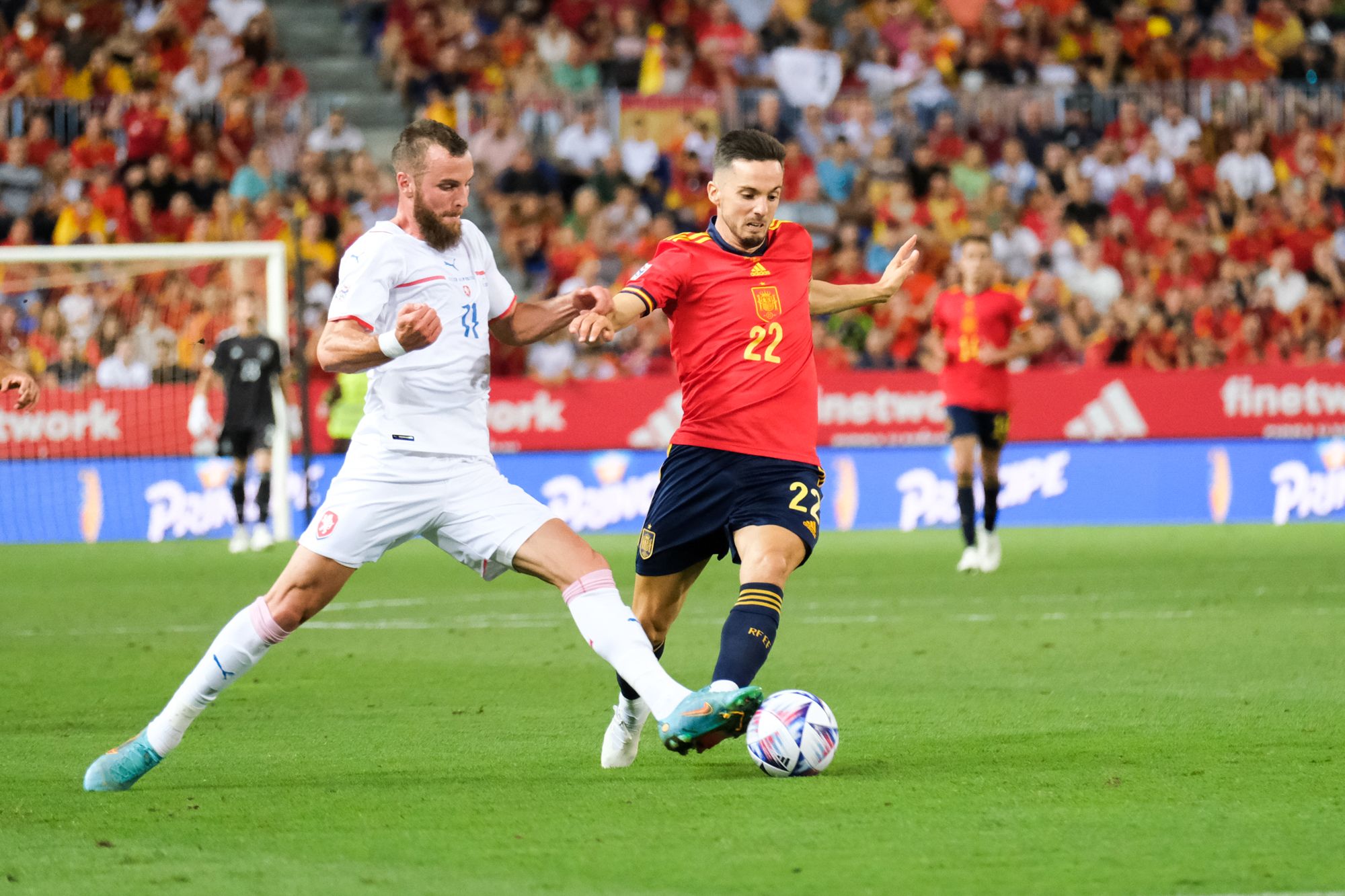 El España - República Checa en La Rosaleda, en imágenes