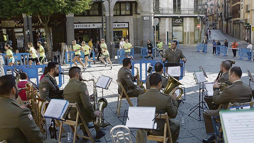 Animación por las calles del recorrido