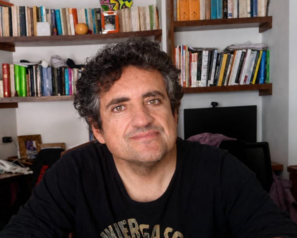 Alberto Cueva Lobelle.