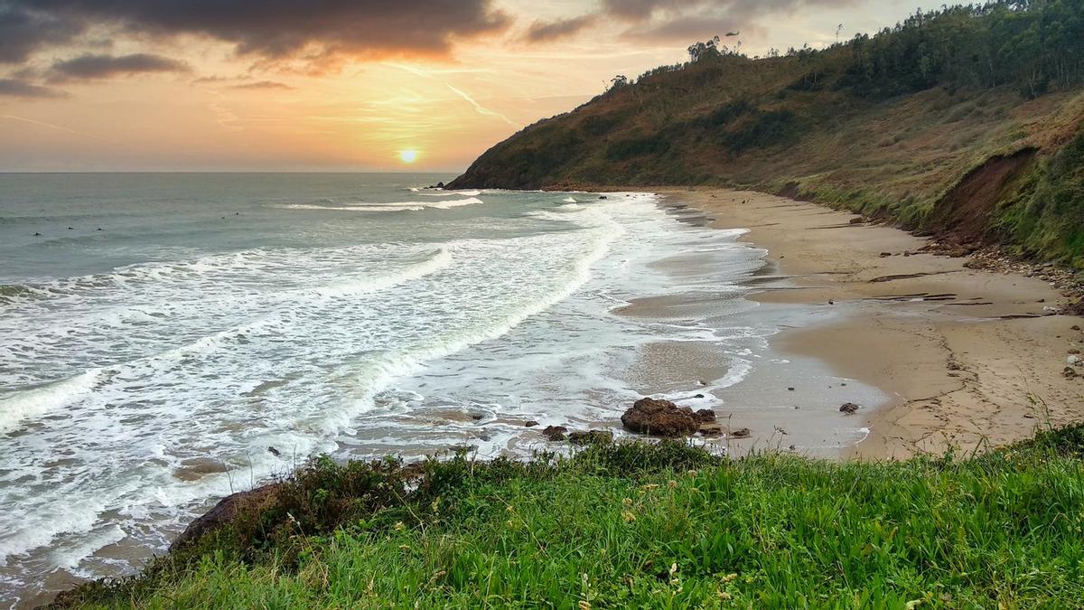 Playa Areanal de Moris, Caravia, Asturias