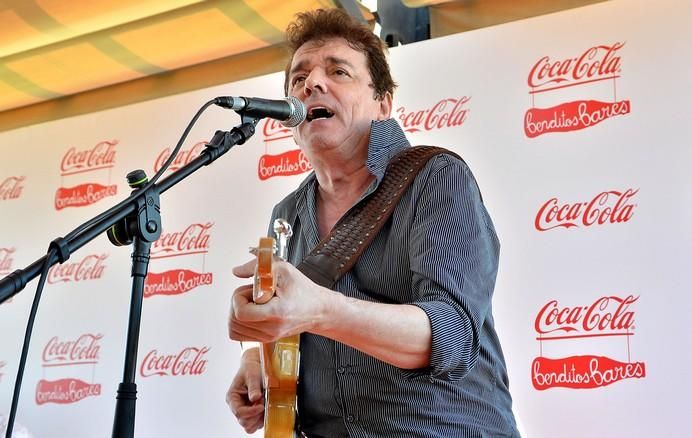 MONUMENTO BARES JAIME URRUTIA MELONERAS COCA COLA