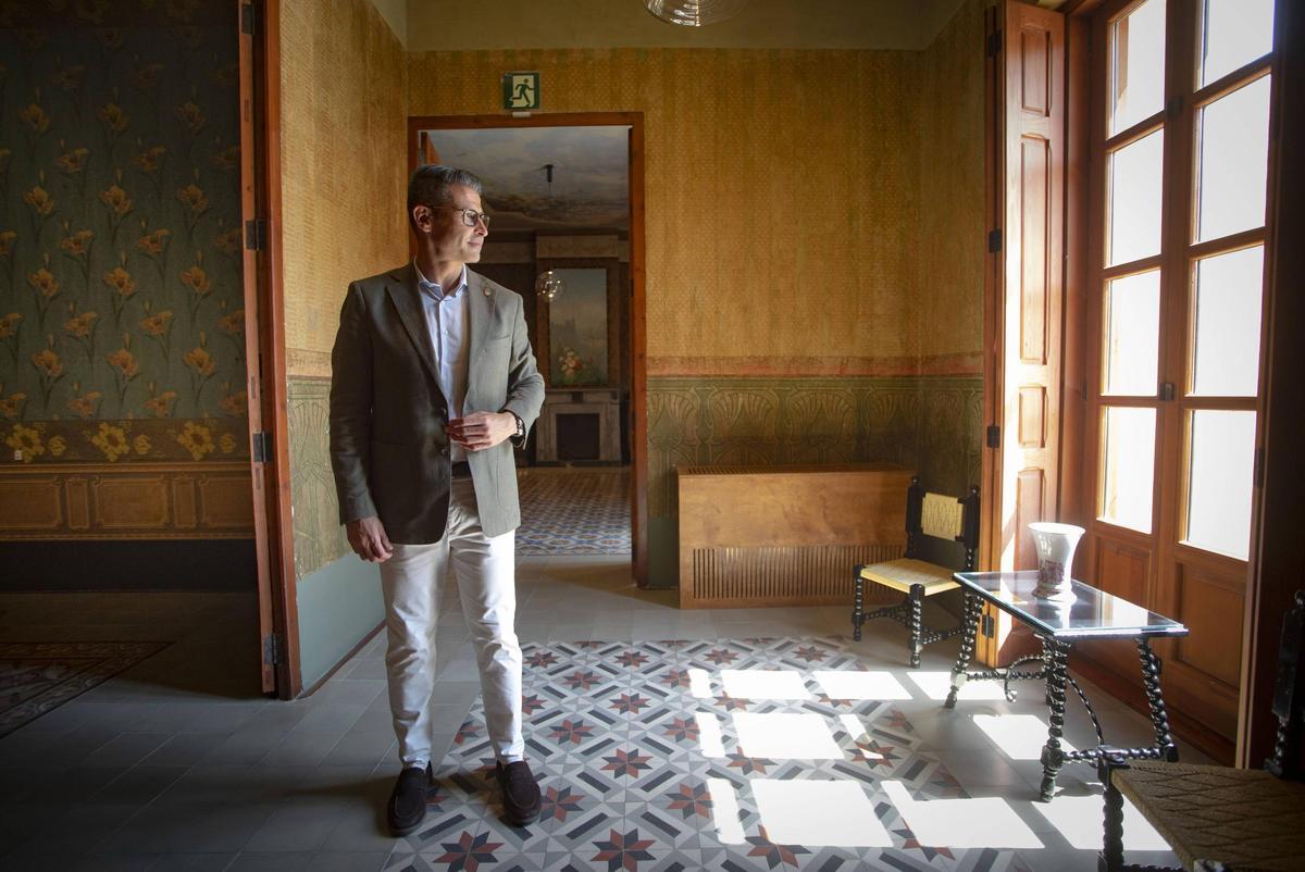 El alcalde de Almussafes, Toni González.