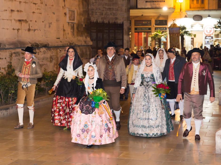 Las belleas, de visita en las Fallas