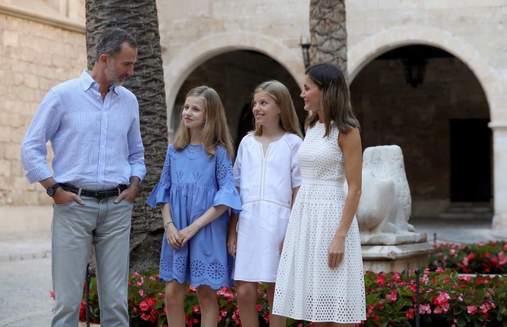 Posado de la Familia Real en el palacio de la Almudaina de Palma