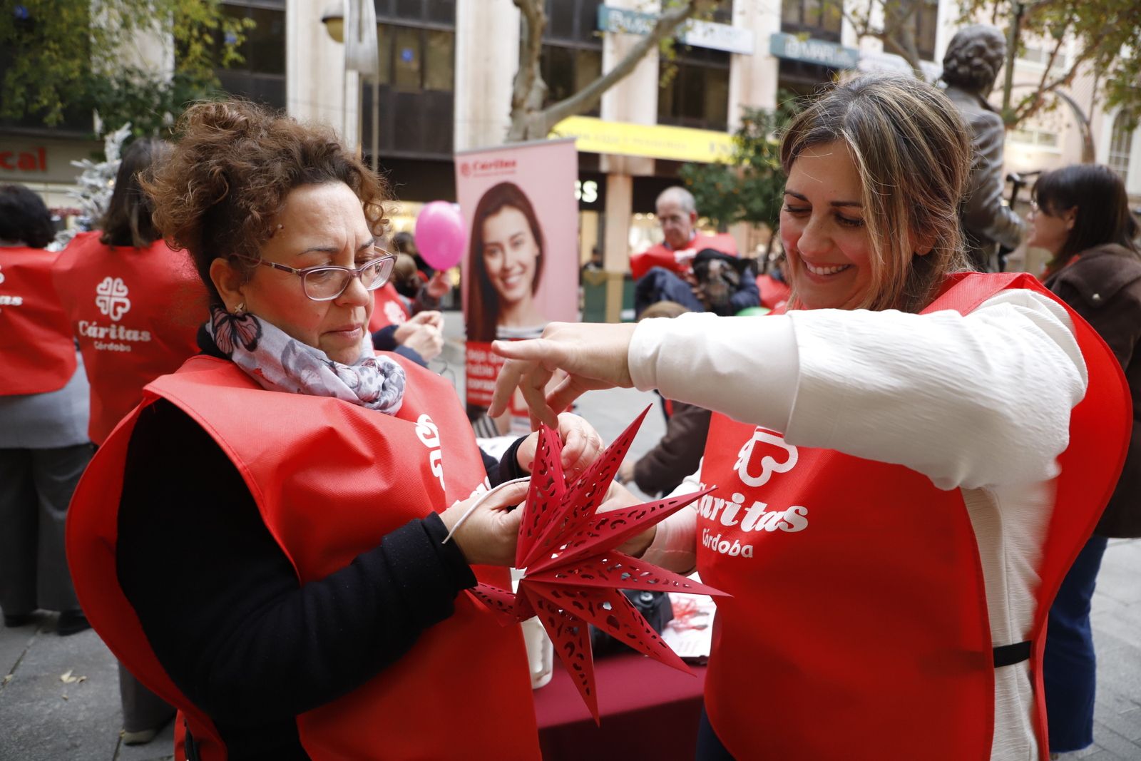 Acto captación de fondos de Cáritas Diocesána de Córdoba, en imágenes