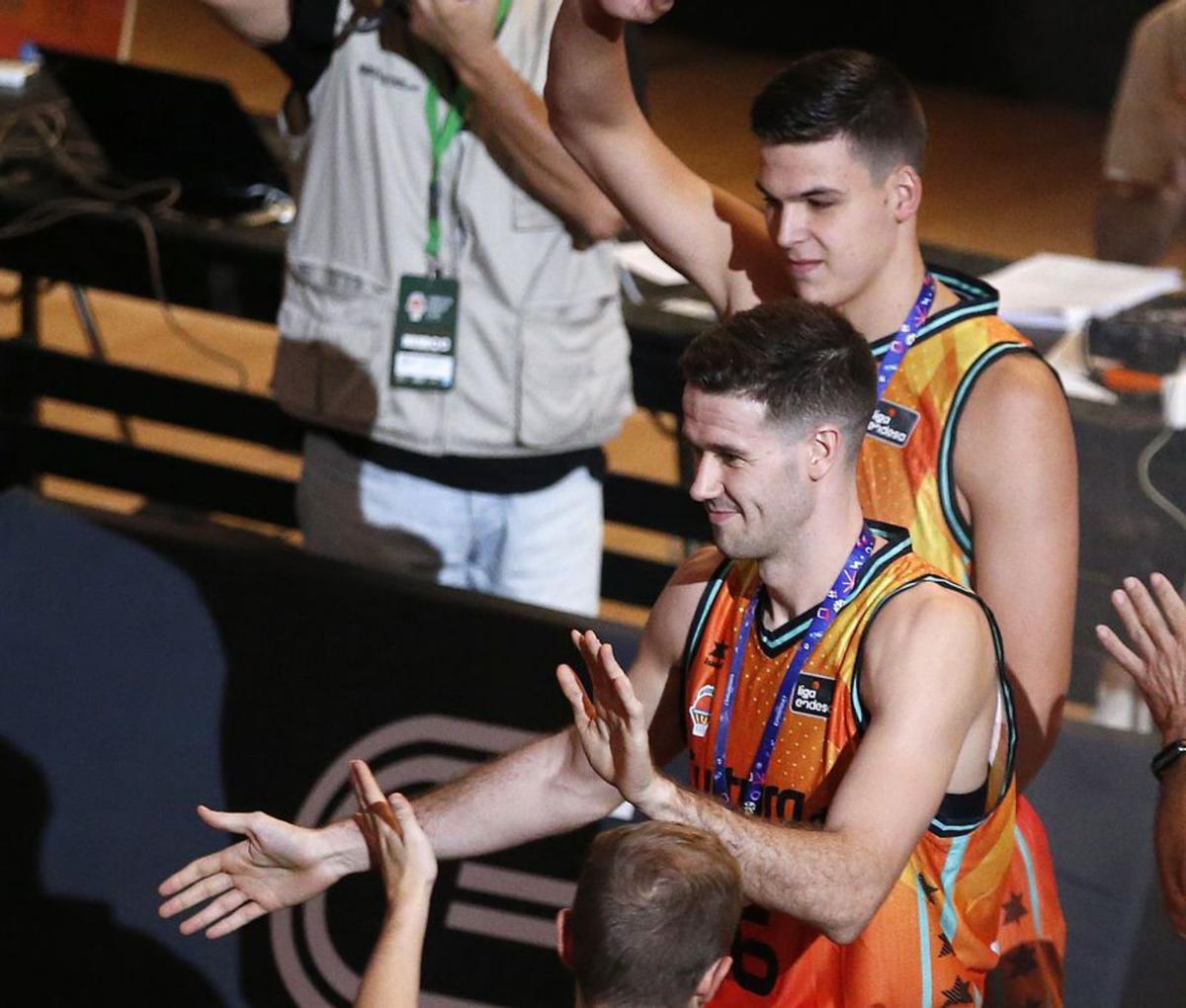 Xabi López-Arostegui y Jaime Pradilla. | VALENCIA BASKET