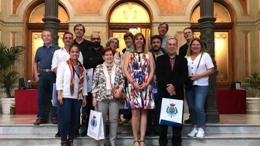 Yolanda Moliné recibió a parte de las personas y colectivos que se han implicado en el desarrollo del proyecto PC2.