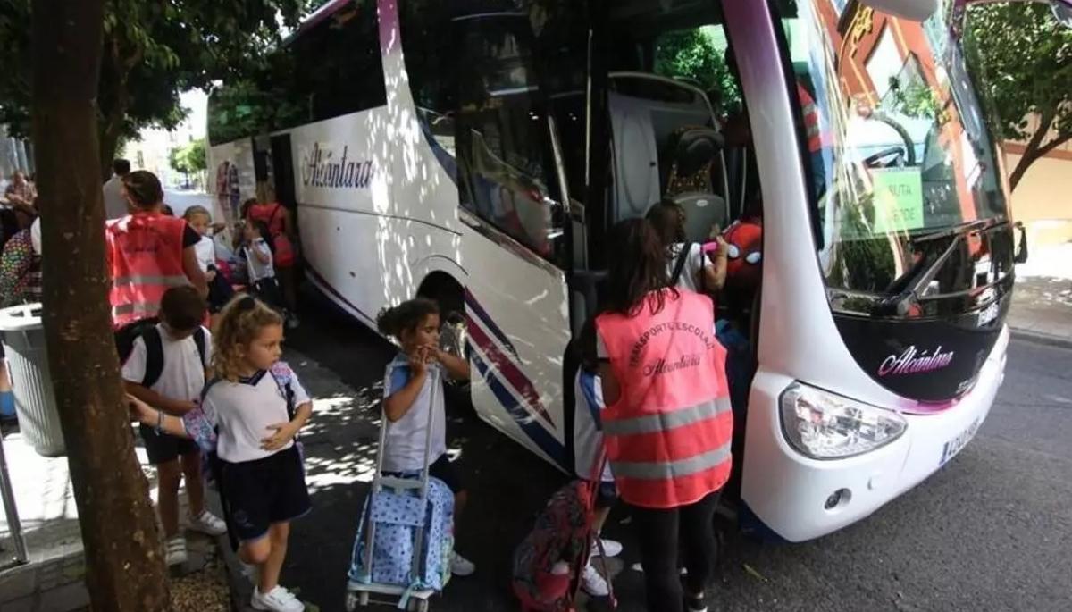 Servicio de transporte escolar.
