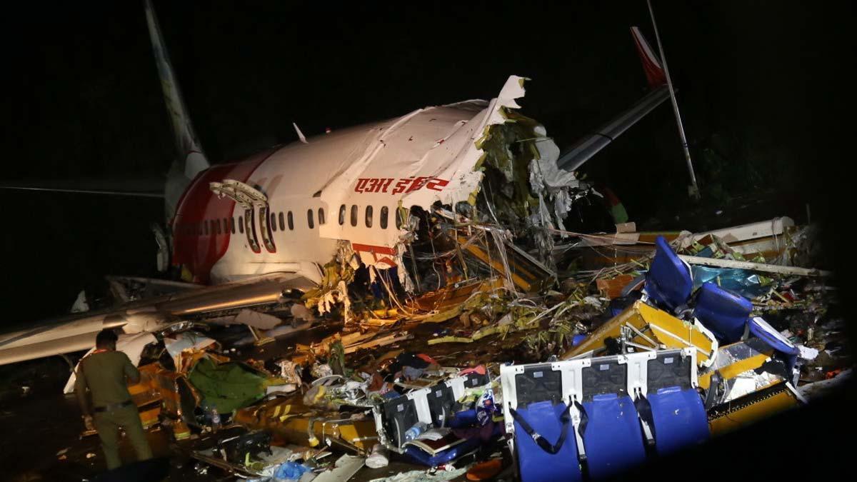 Un Boing 747 con repatriados del COVID se estrella en Calcuta