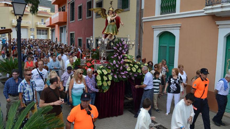 Un momento de la procesión celebrada ayer en Valsequillo.