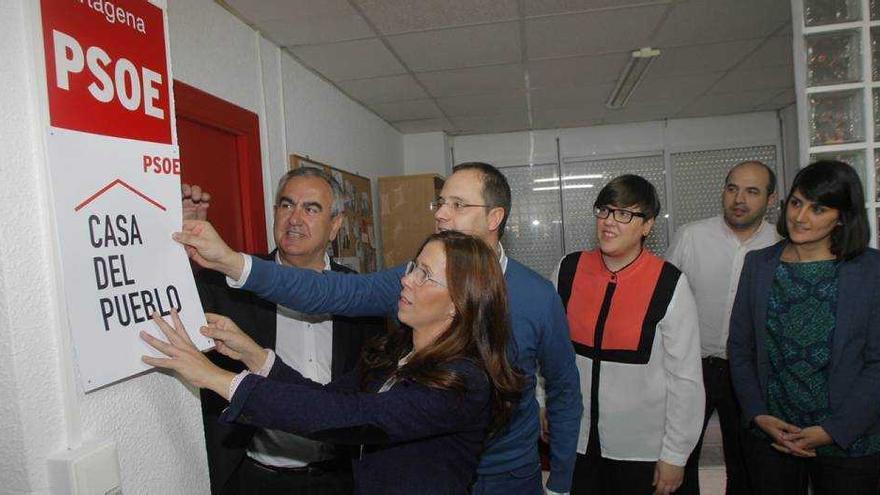 El PSOE promete &quot;una vida digna para todos los cartageneros&quot;