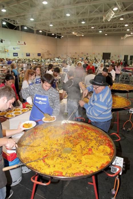 Paella solidaria de Manos Unidas en Cartagena