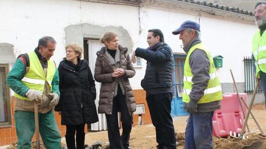 La subdelegada del Gobierno visita las obras que se realizan en Fuentesaúco