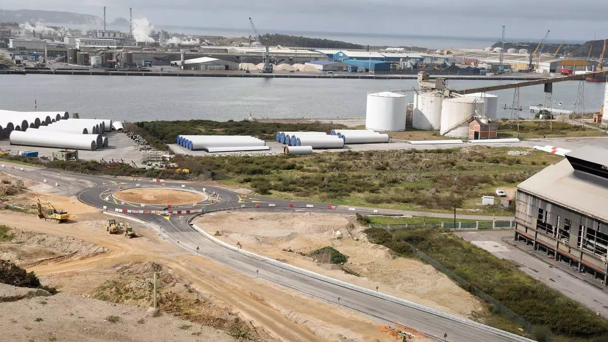 El Puerto de Avilés, reconocido entre los más eficientes del país