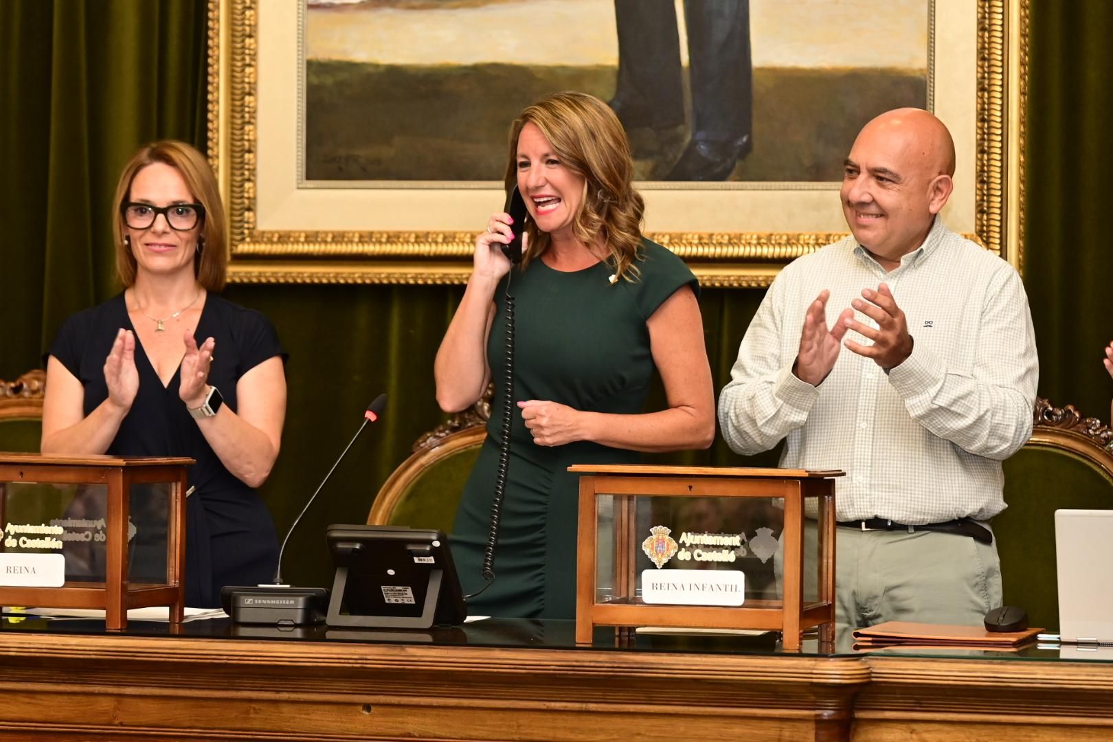 Galería de fotos: Clara Sanz Sobrino y Ana Colón Sastriques, reina y reina infantil de las fiestas de Castelló 2026