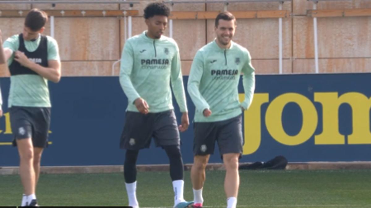 Gio Lo Celso, durante un entrenamiento con el Villarreal