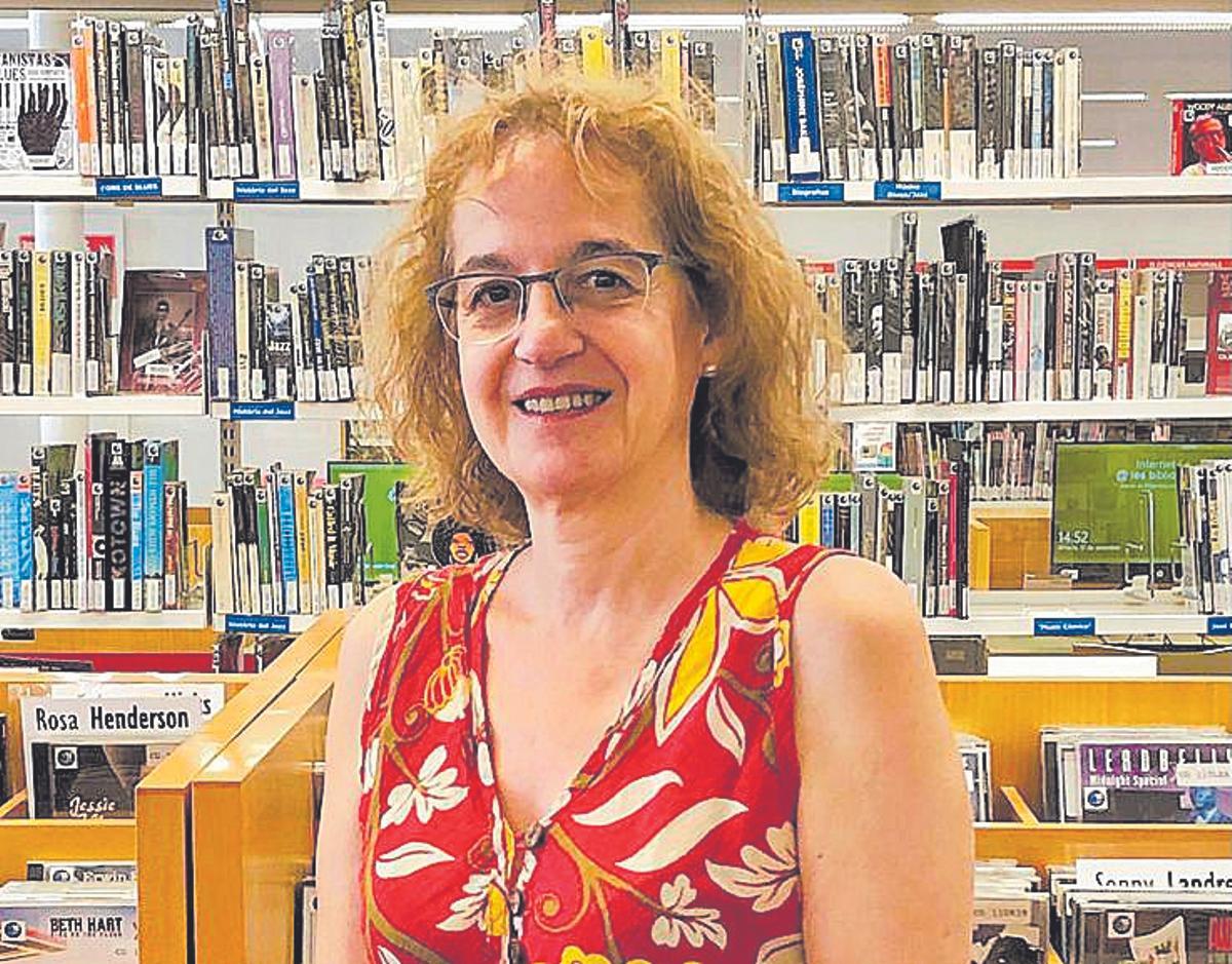 Núria Vila, jefa de Bibliotecas de L'Hospitalet.