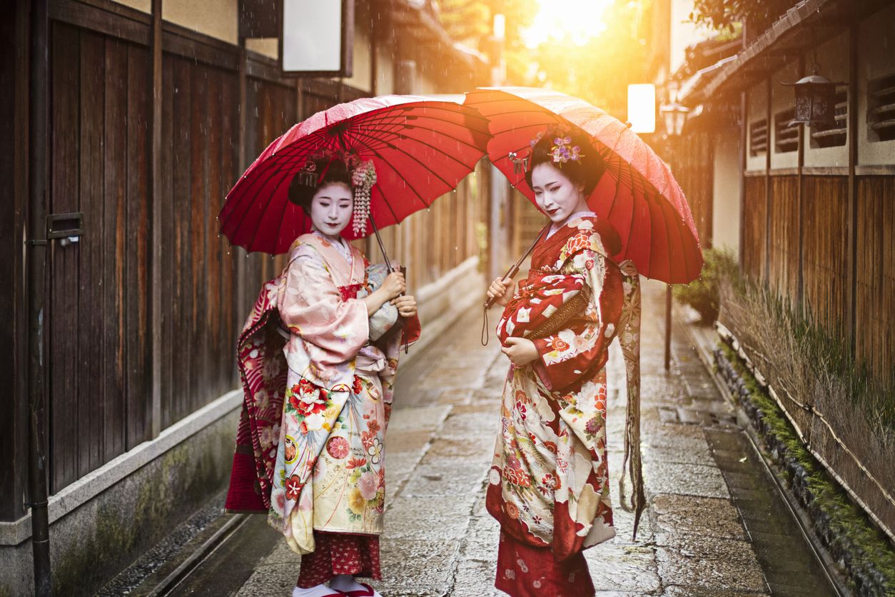 La próxima Expedición VIAJAR a Japón te llevará a rincones secretos en las calles de Kioto y Tokio.