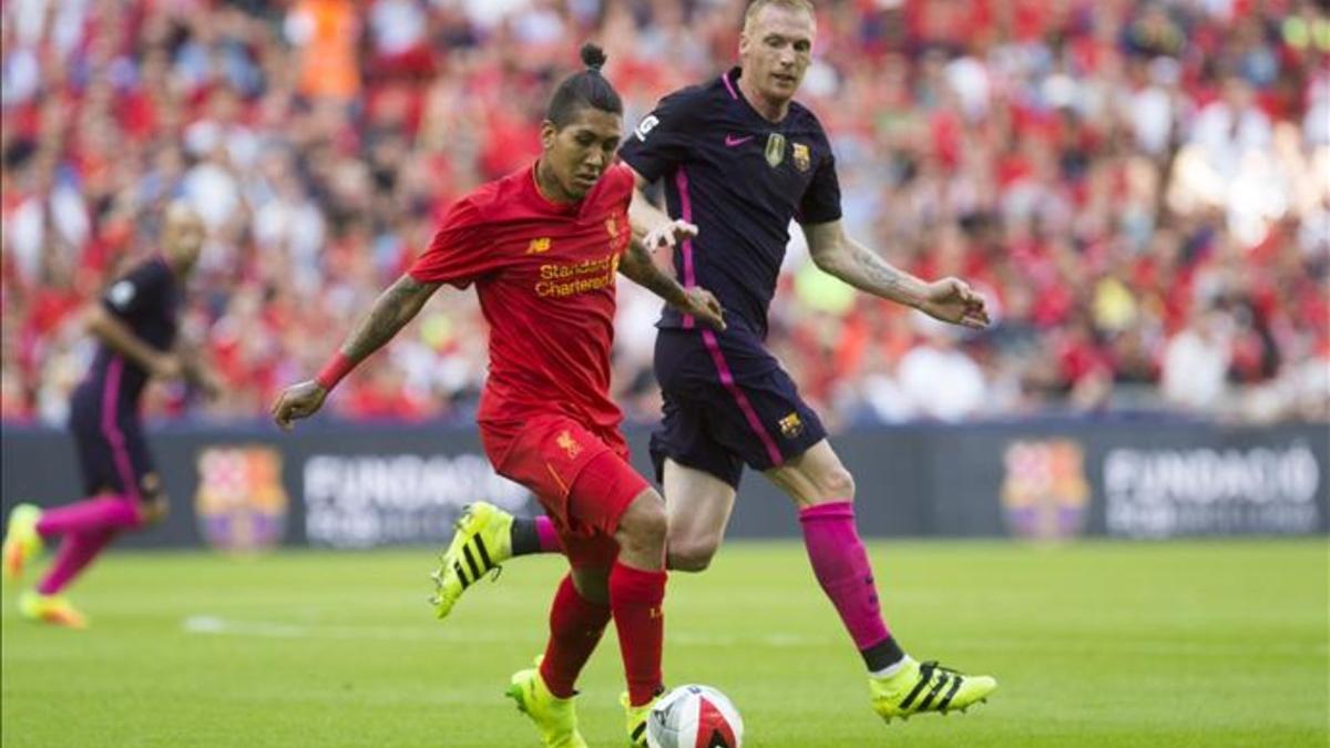 Firmino se enfrentó al FC Barcelona esta pretemporada