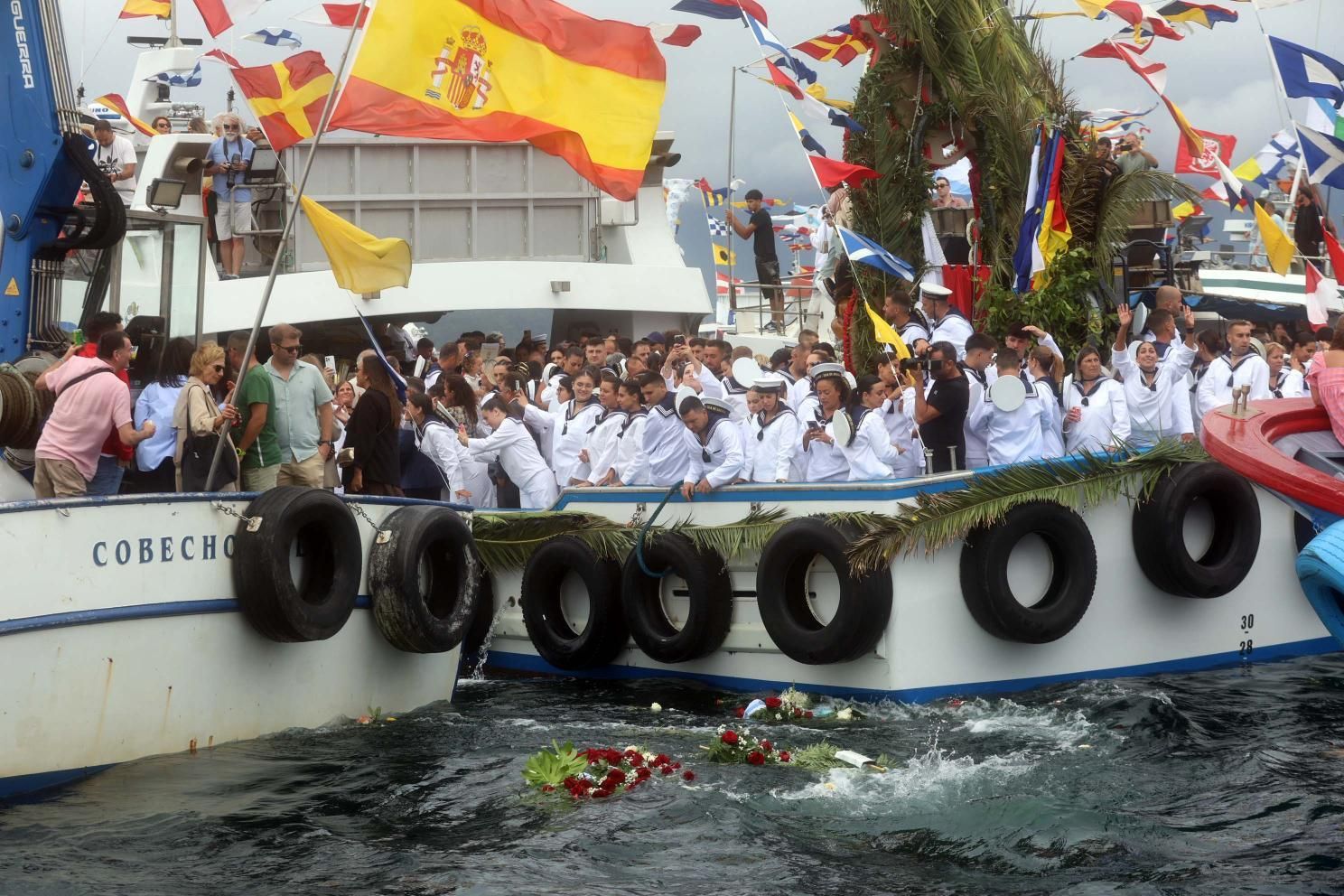 A Illa rompe récords en la procesión del Carmen