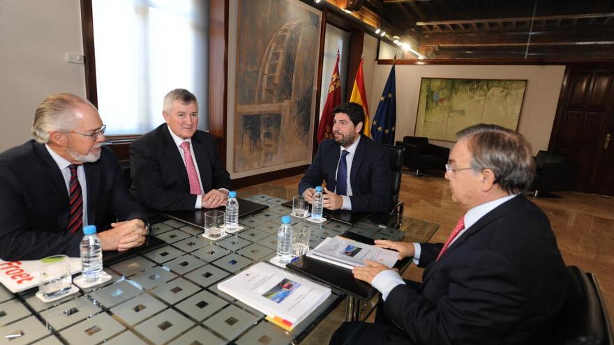 Manuel Pérezcarro, Pedro Díaz, Fernando López Miras y Patricio Valverde, de izquierda a derecha.