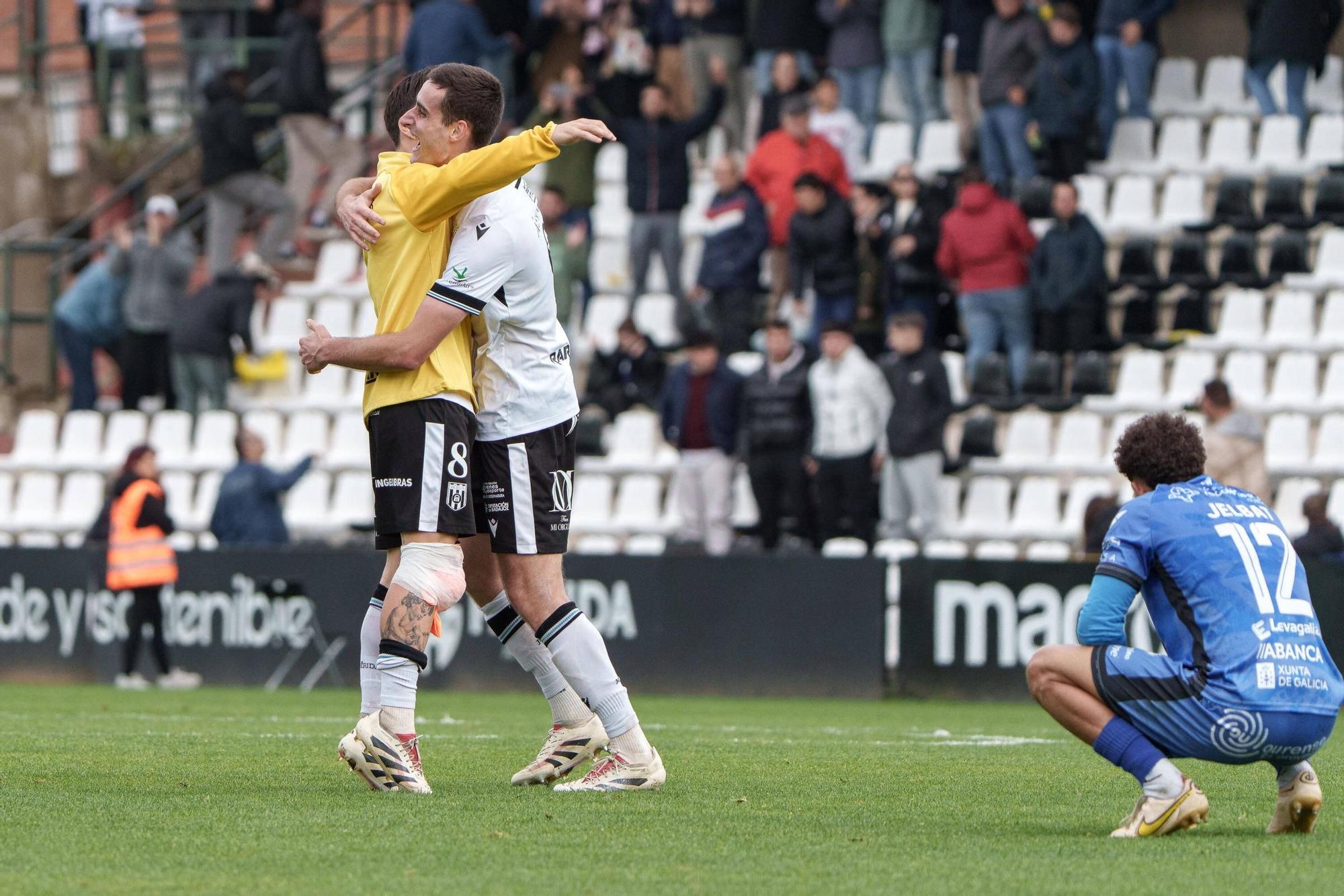 FOTOGALERÍA | Las mejores imágenes del partido Mérida-Orense