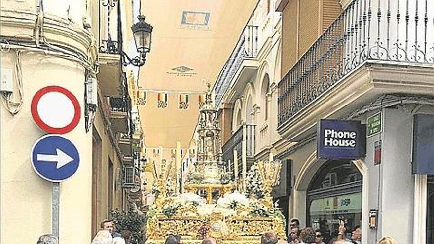 El Corpus brillÓ un año más por las calles egabrenses en la mañana DEL domingo 18 de junio